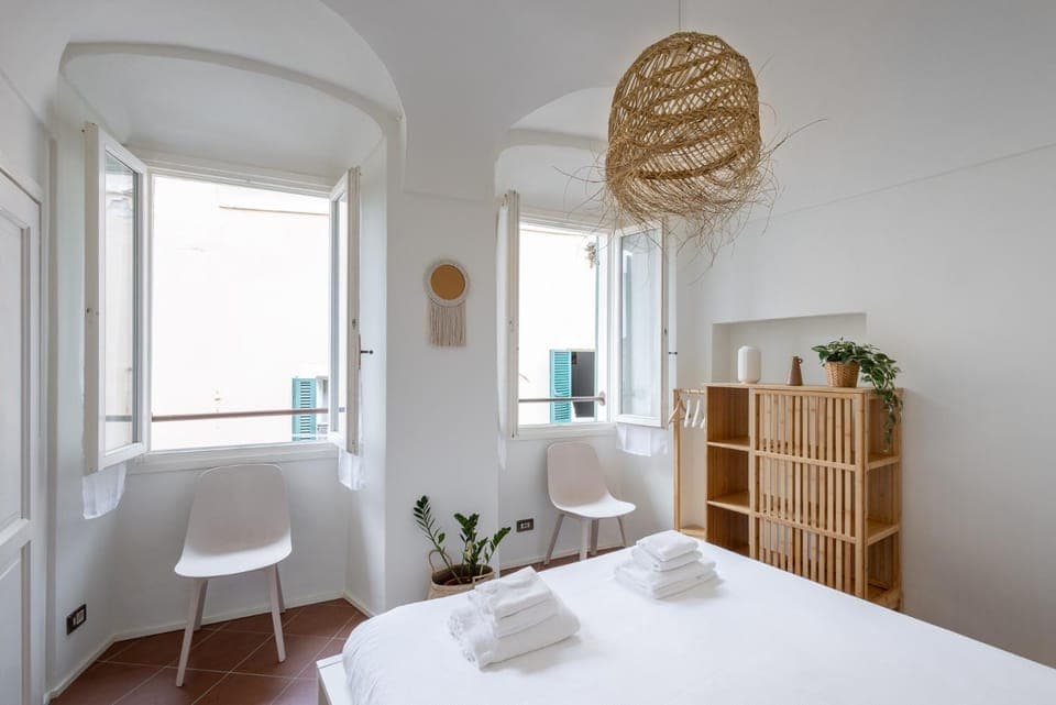 Bed, Photo of the whole room, Bedroom, wardrobe, air conditioner