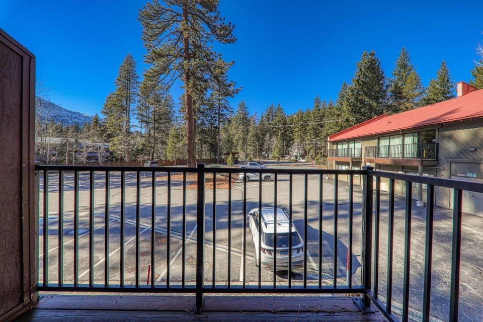 Natural landscape, Balcony/Terrace
