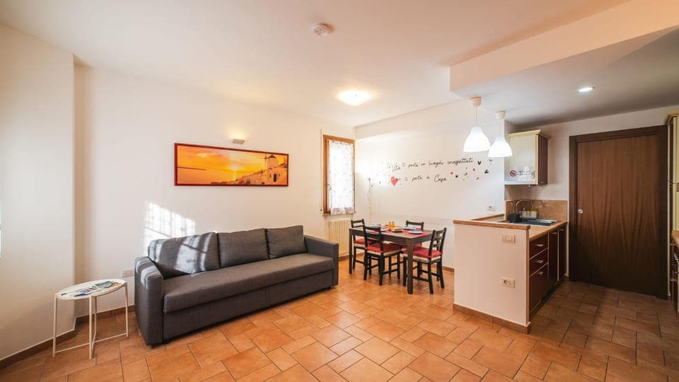 Living room, Dining area