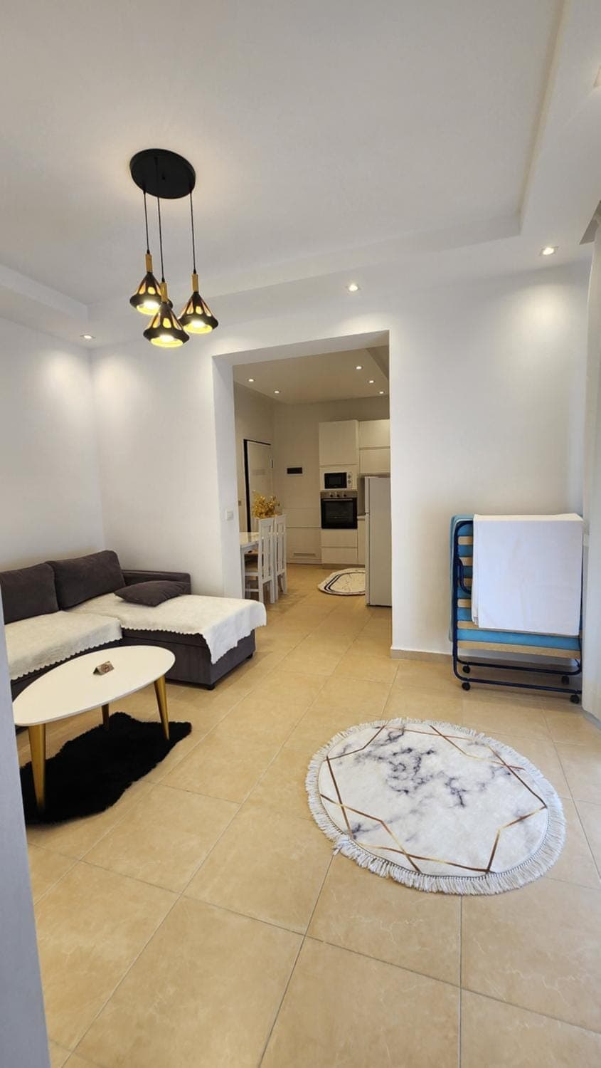 Kitchen or kitchenette, Seating area