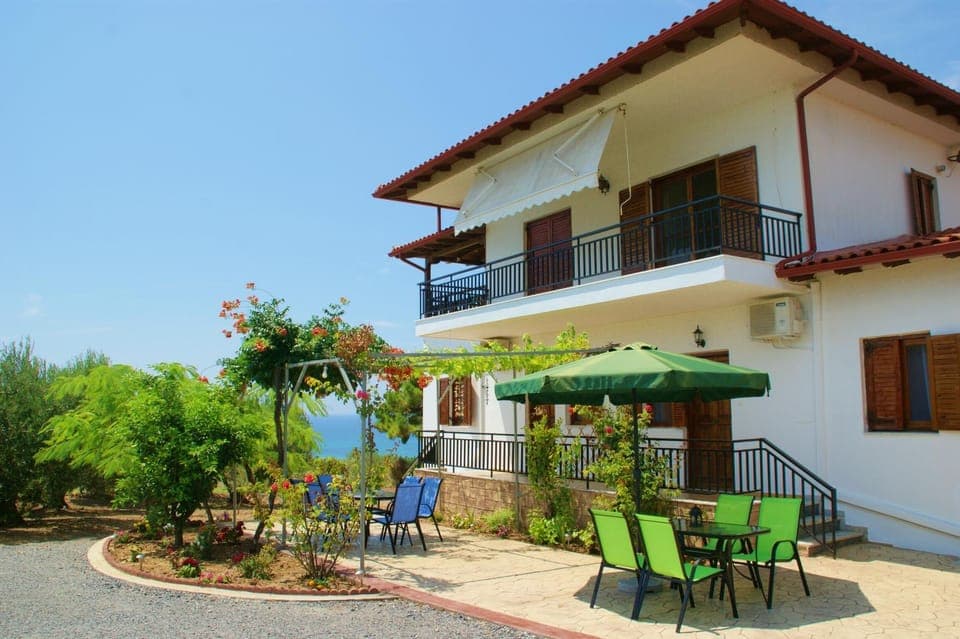 Property building, Garden