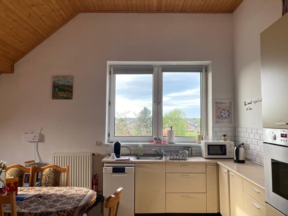 Kitchen or kitchenette, Living room, microwave