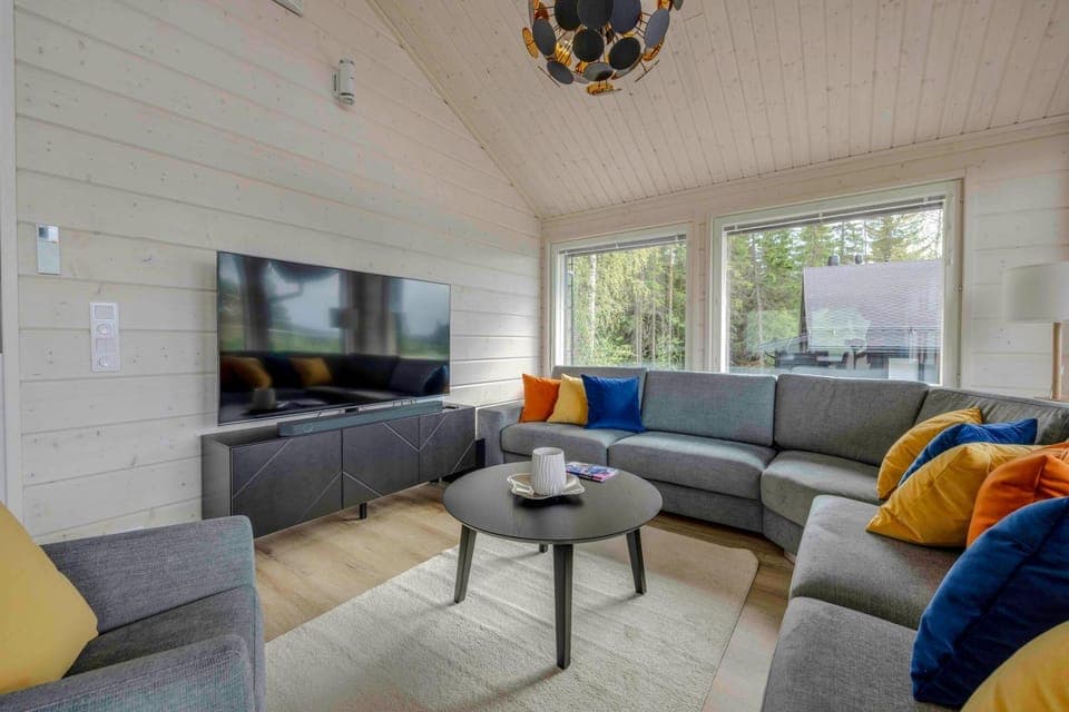 TV and multimedia, Living room, Seating area