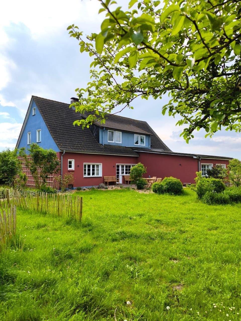 Property building, Spring, Garden view