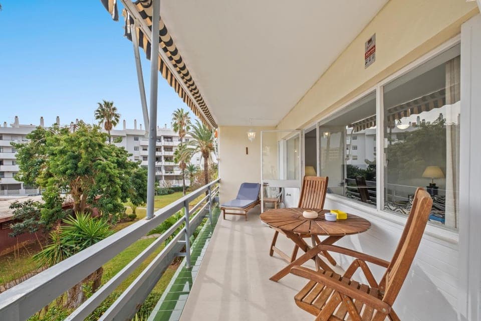 Patio, Day, View (from property/room), Balcony/Terrace