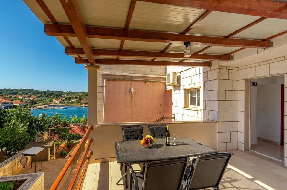 View (from property/room), Balcony/Terrace