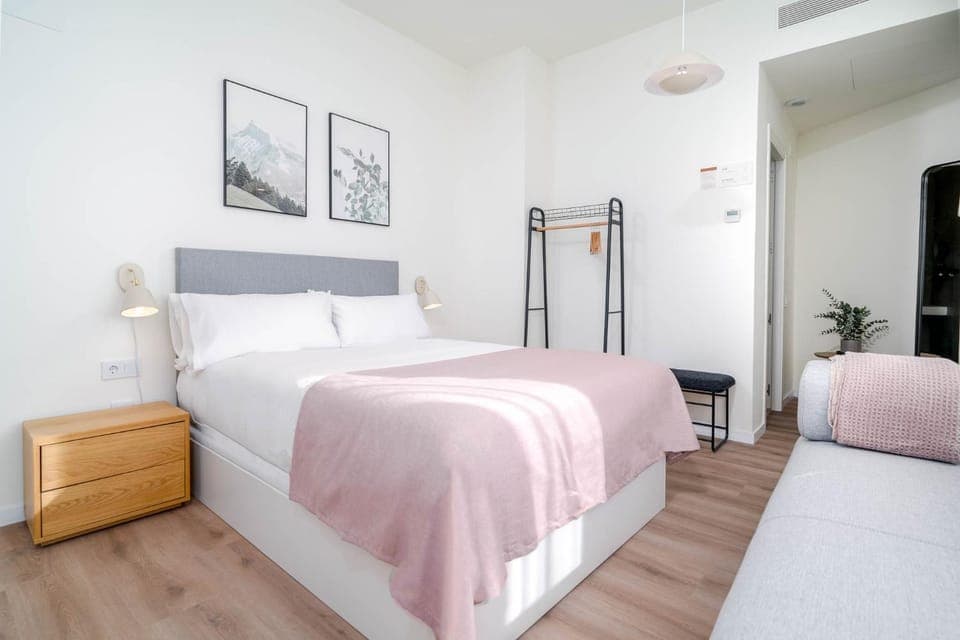 Bed, Decorative detail, Bedroom