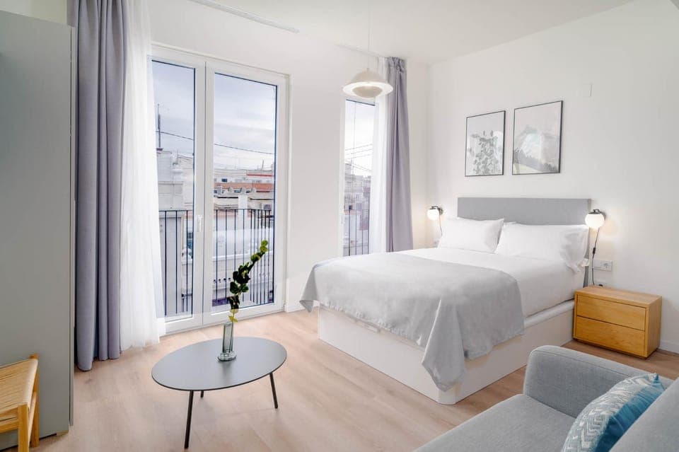 Bed, Decorative detail, Bedroom