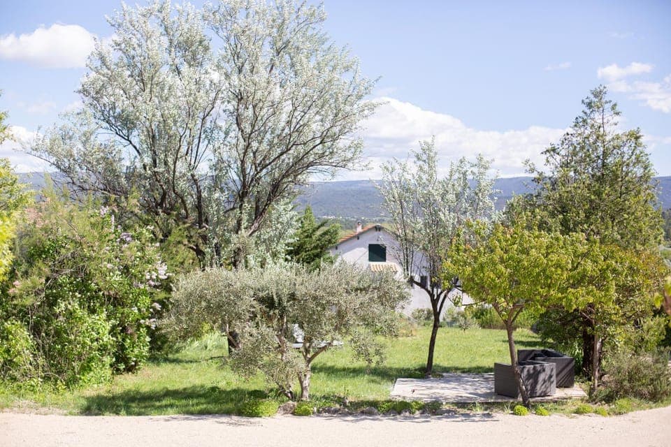 Garden view, Mountain view