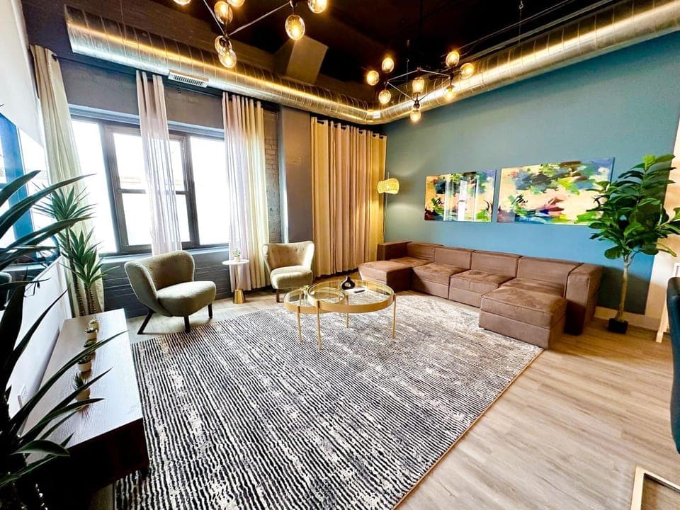 Living room, Seating area