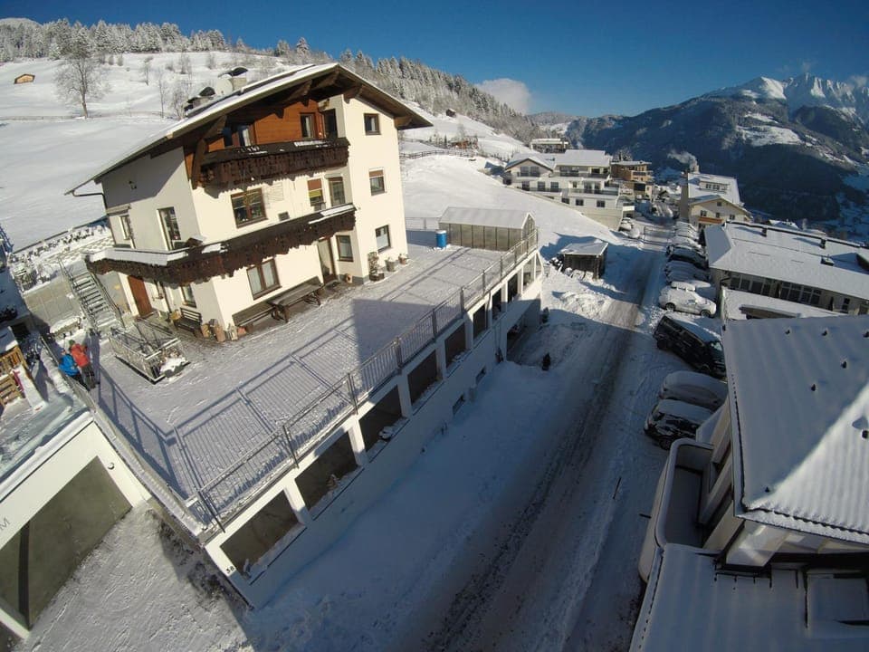 Property building, Facade/entrance, Bird's eye view