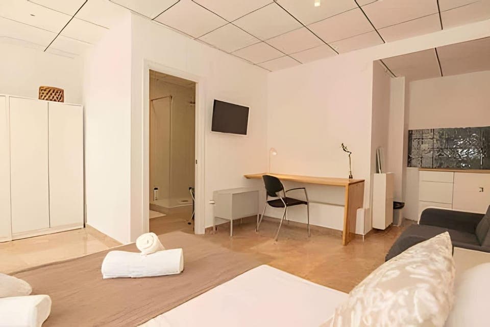 Photo of the whole room
