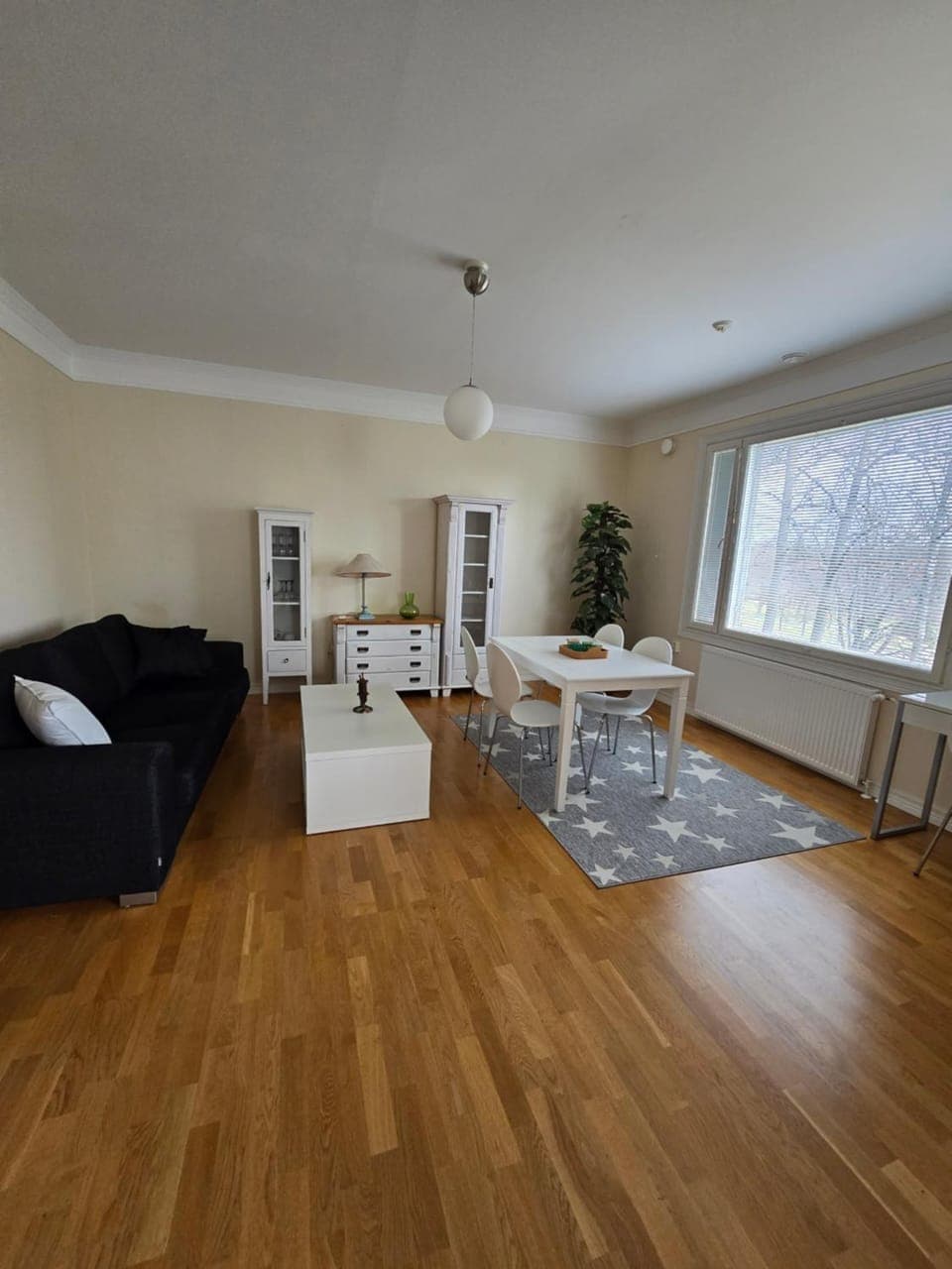 Rauma Room's House 7 200m2 Apartment in Finland