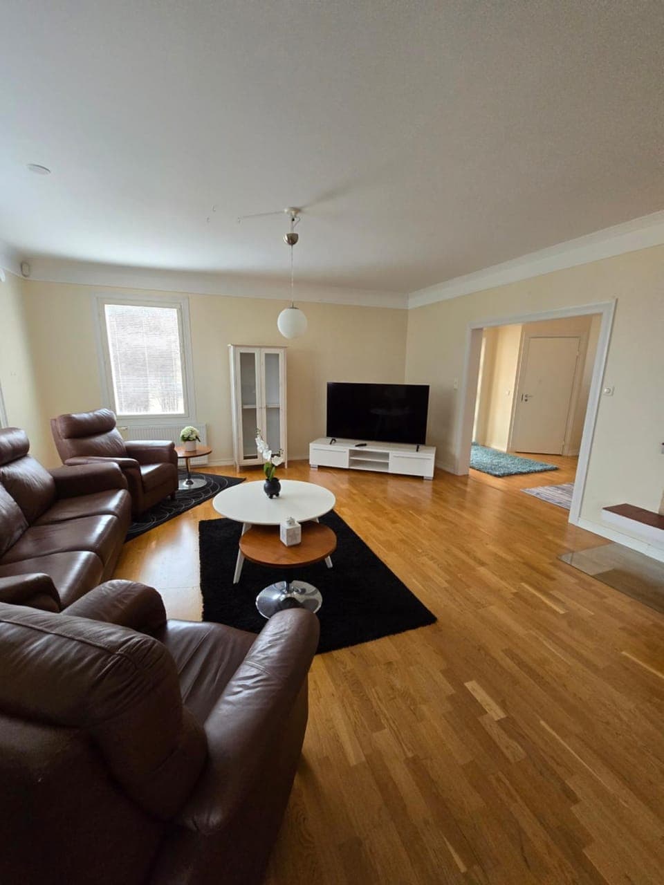 Rauma Room's House 7 200m2 Apartment in Finland