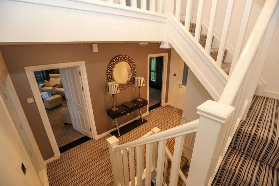 Property building, Decorative detail