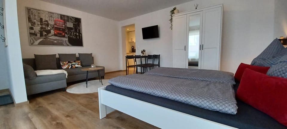 Photo of the whole room