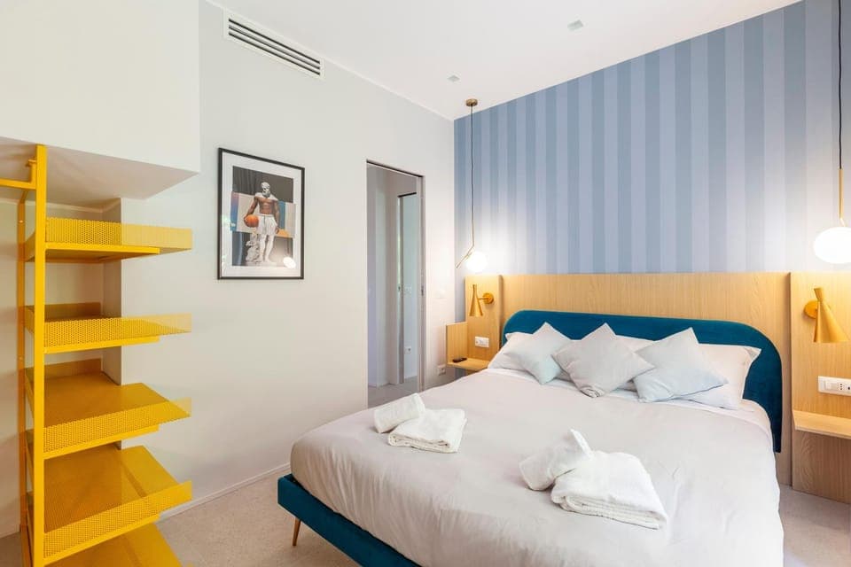 Bed, Bedroom, wardrobe