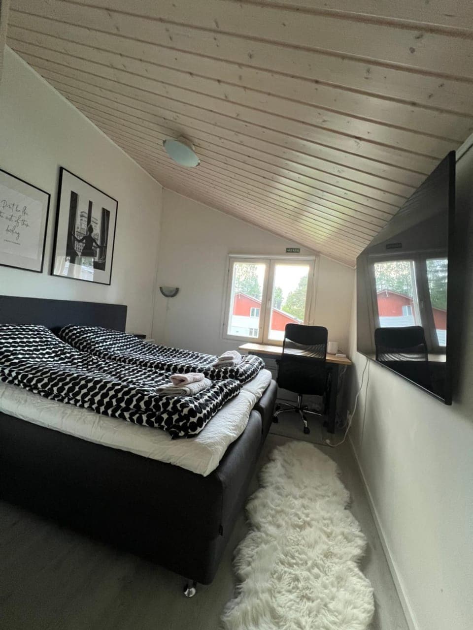 Kulta Villa, keskellä Vuokattia sisältyy Sauna, ilmainen Pysäköinti, Wi-Fi, 65smartTV, oma pieni piha alue, sopii perheille House in Finland