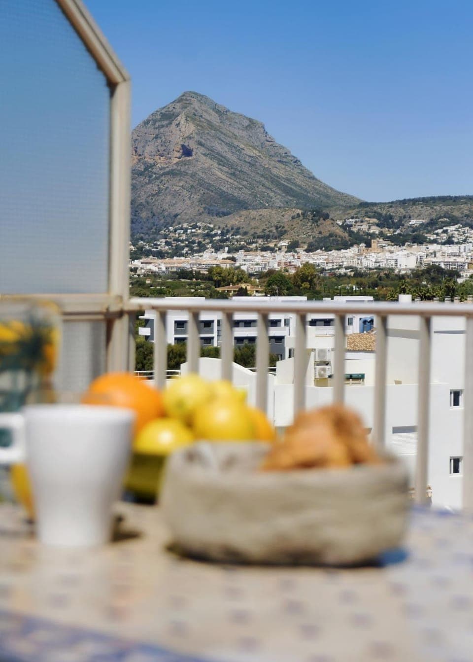 View (from property/room), Balcony/Terrace, Mountain view