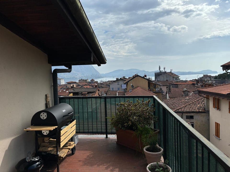 Day, BBQ facilities, View (from property/room), Balcony/Terrace, City view