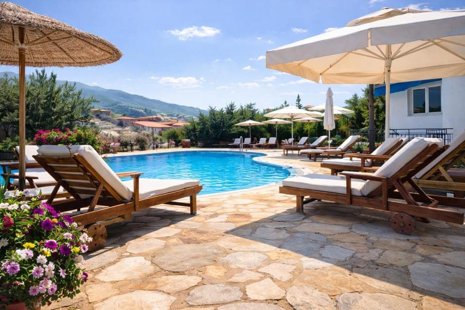 Patio, Spring, Day, Mountain view, Pool view, Swimming pool, sunbed