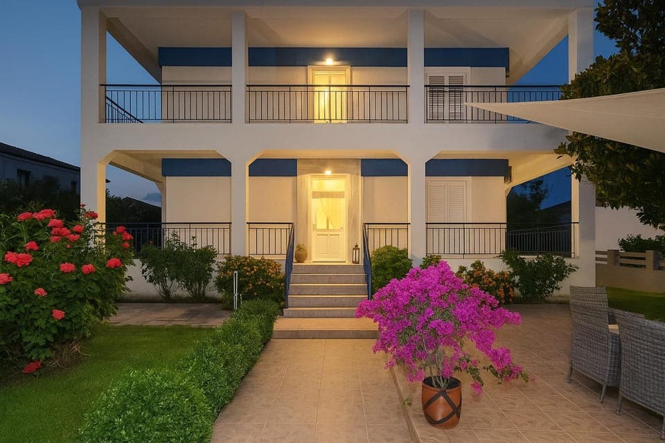 Property building, Facade/entrance, Spring, Night, Garden