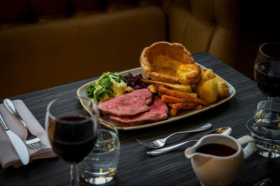 Restaurant/places to eat, Food and drinks, Food