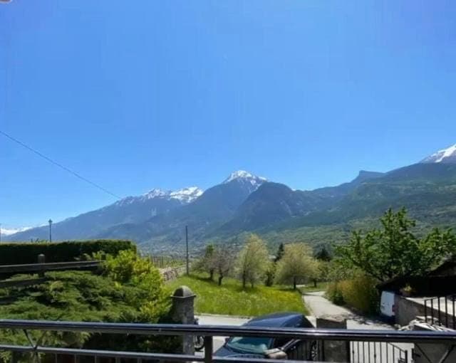 Neighbourhood, Natural landscape, Mountain view