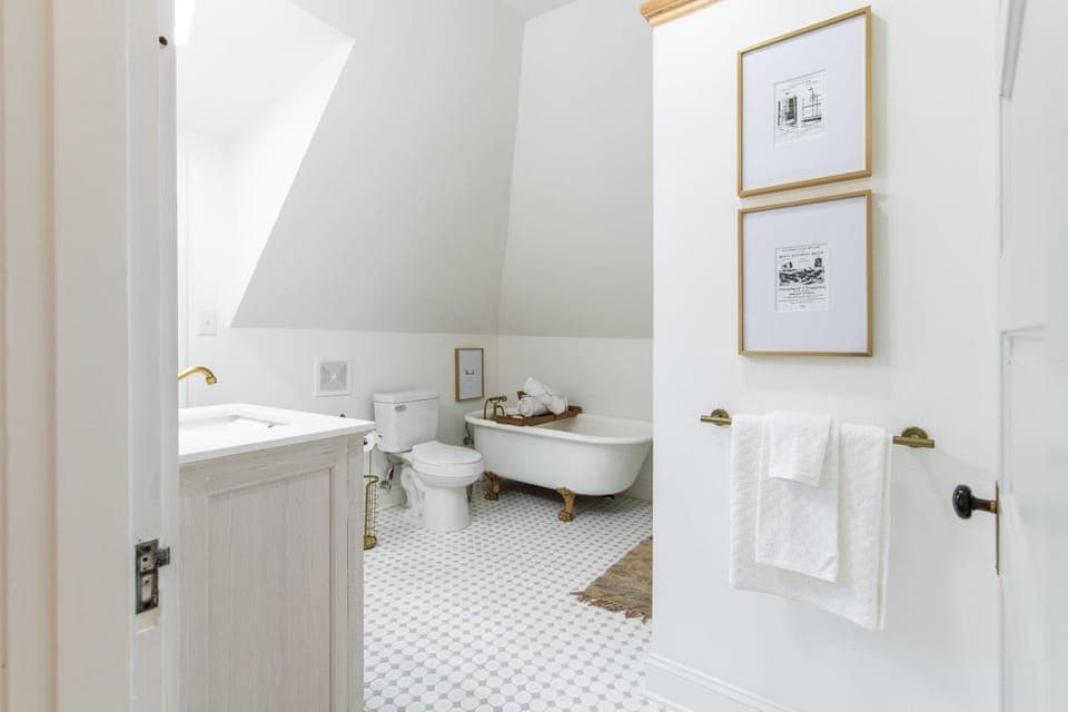 Toilet, Bathroom, Bath, towels