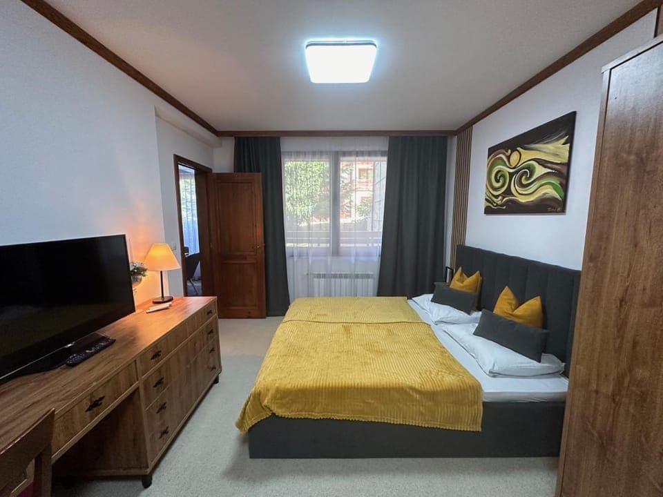 TV and multimedia, Bedroom, wardrobe