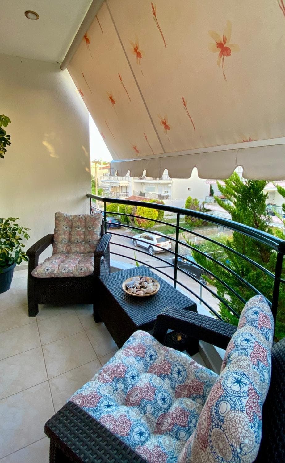 View (from property/room), Balcony/Terrace, Seating area, Garden view
