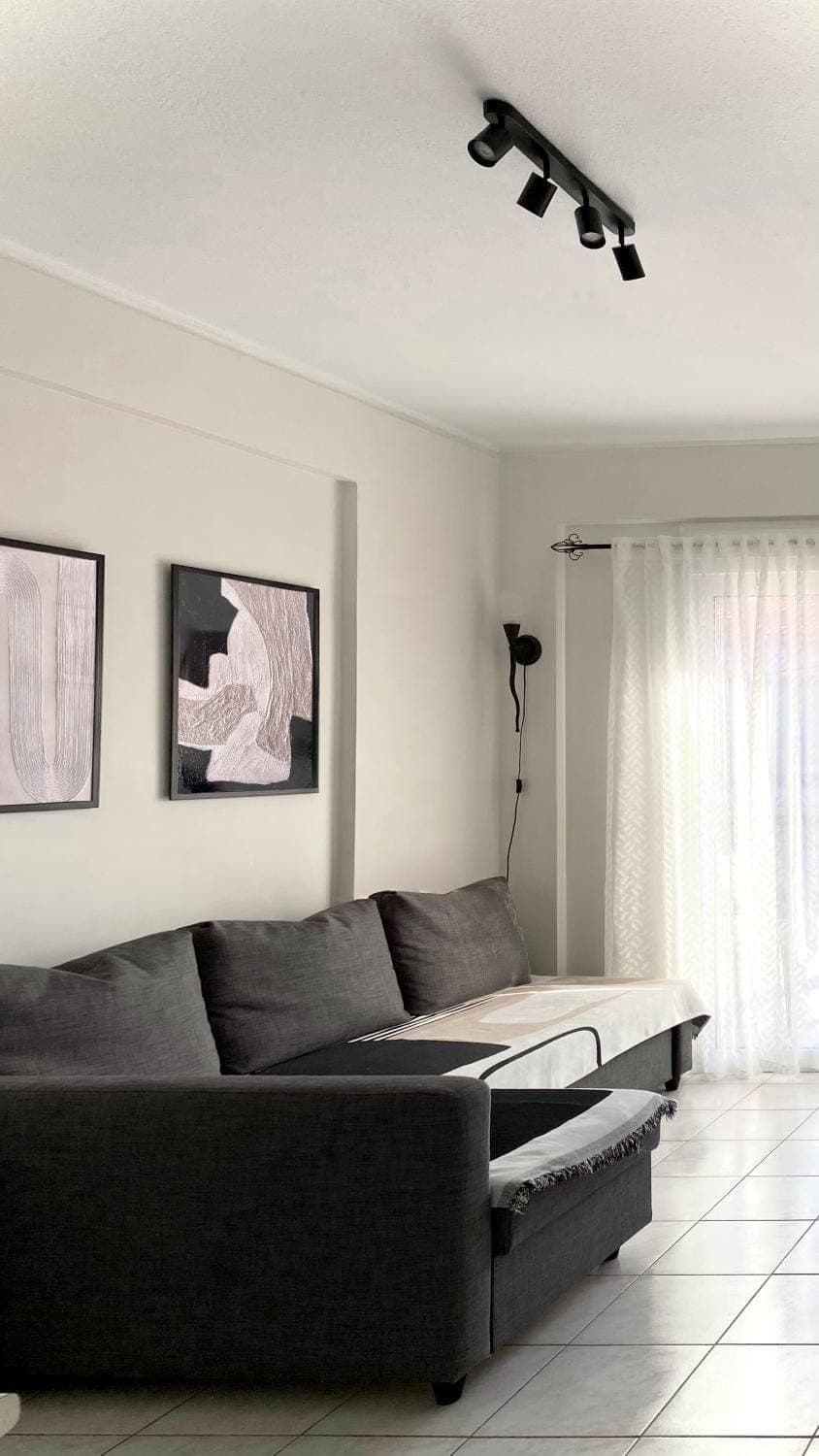 Living room, Seating area, Evening entertainment