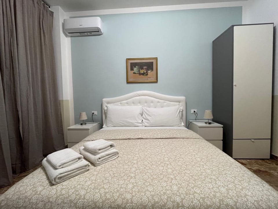 Bed, Photo of the whole room, Bedroom, towels, wardrobe, air conditioner