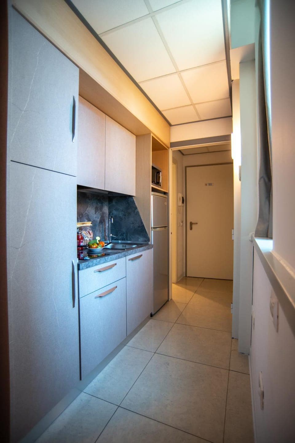 Kitchen or kitchenette, oven, pet friendly, stove