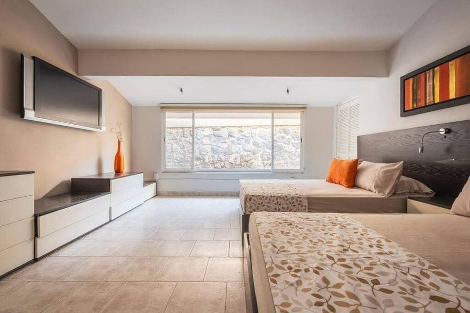 TV and multimedia, Bedroom