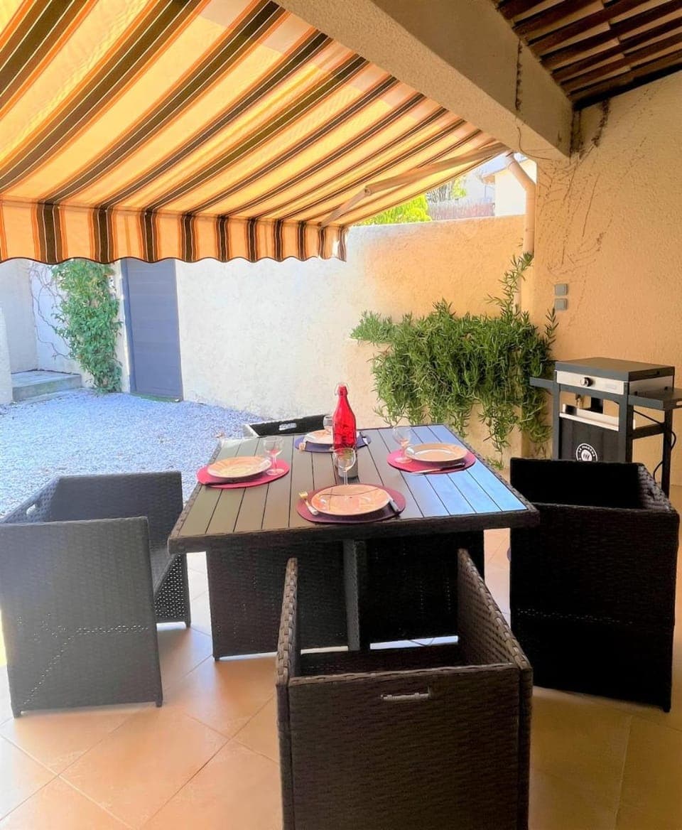 Patio, Balcony/Terrace