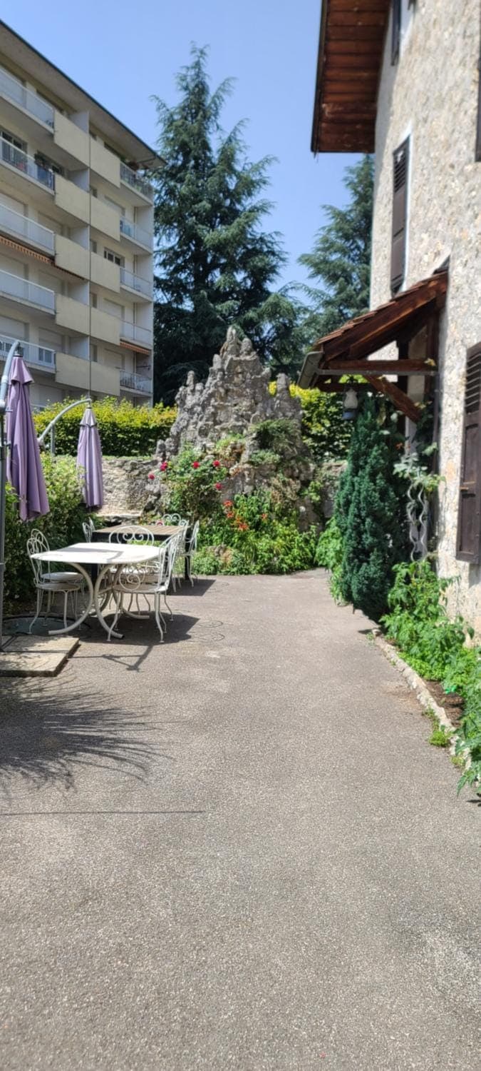 Patio, Spring, Day, Garden