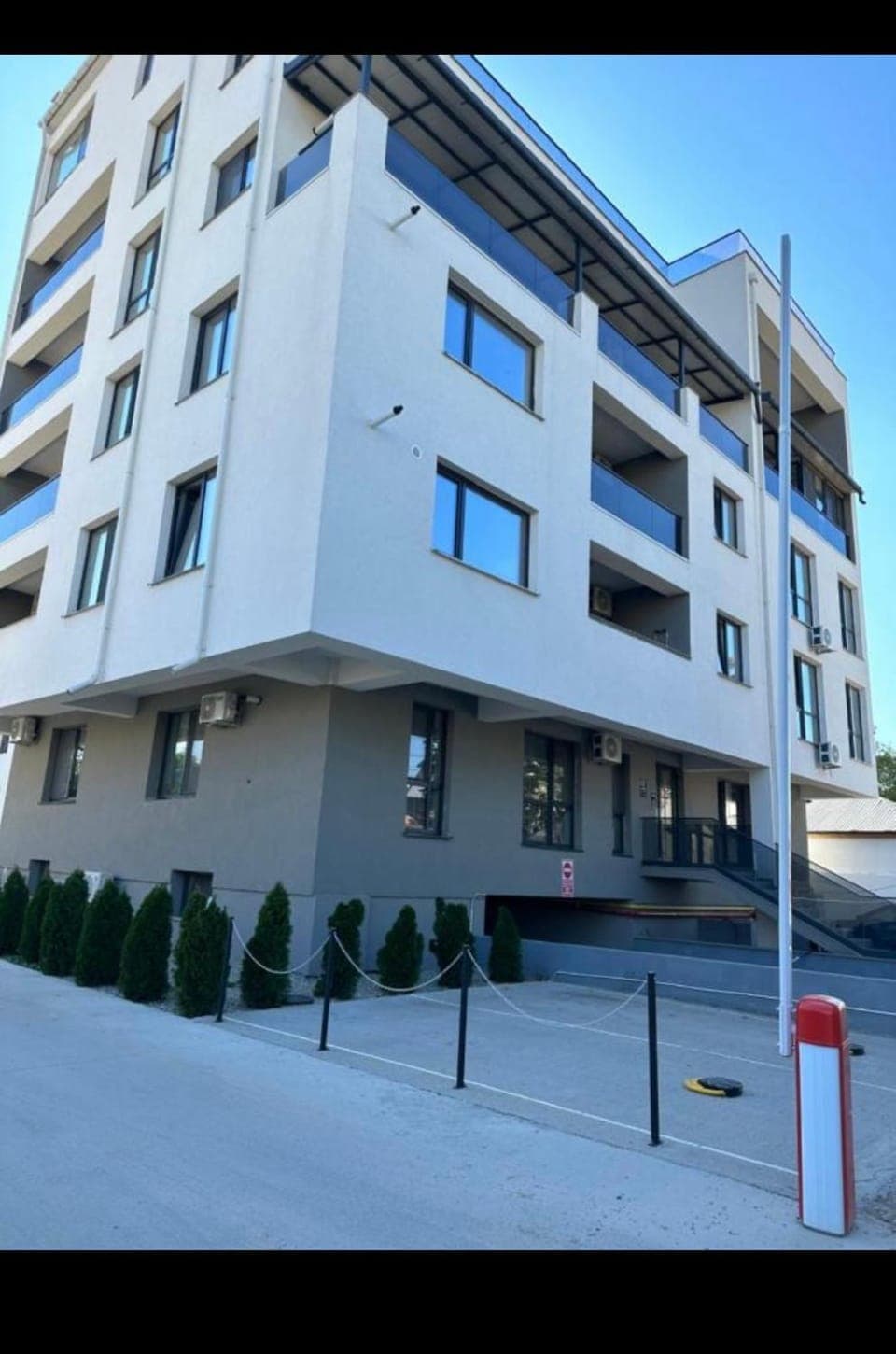 Property building, Day, Parking