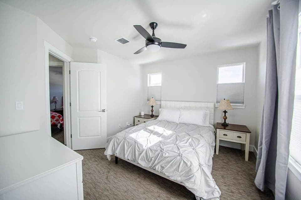 Bed, Bedroom