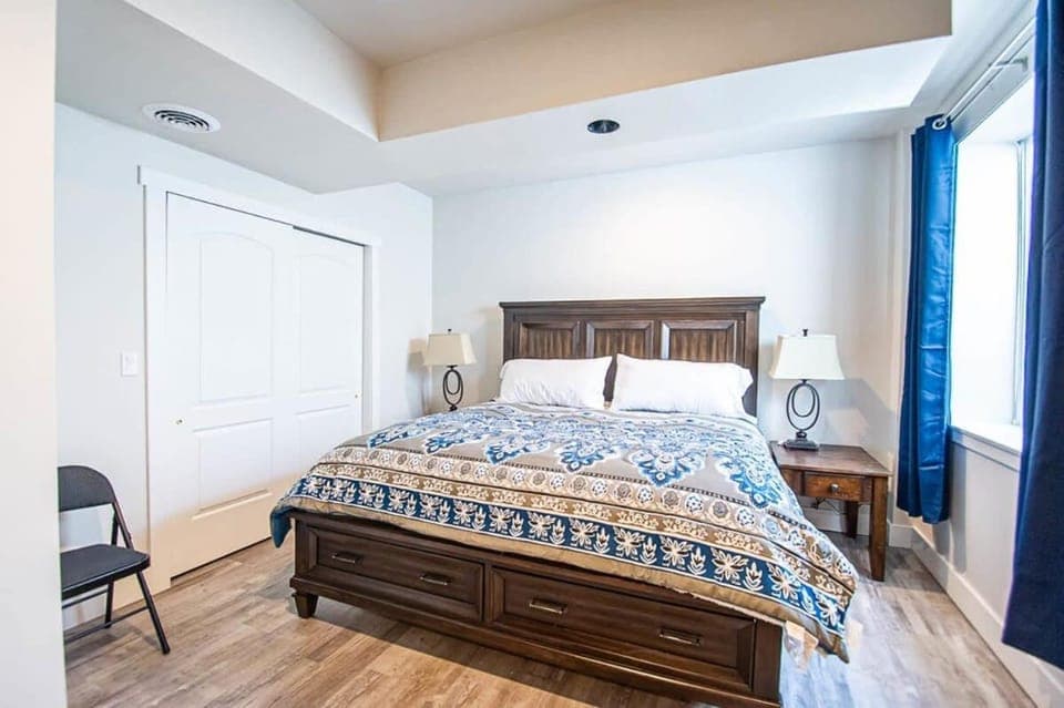 Bed, Bedroom