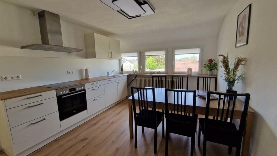 Kitchen or kitchenette, kitchen