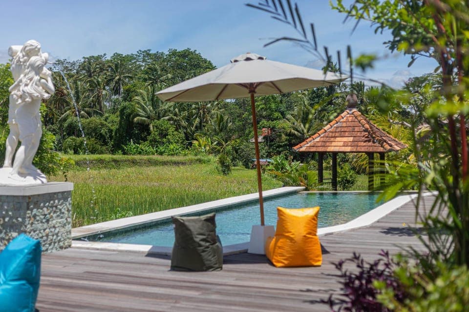 Natural landscape, Swimming pool