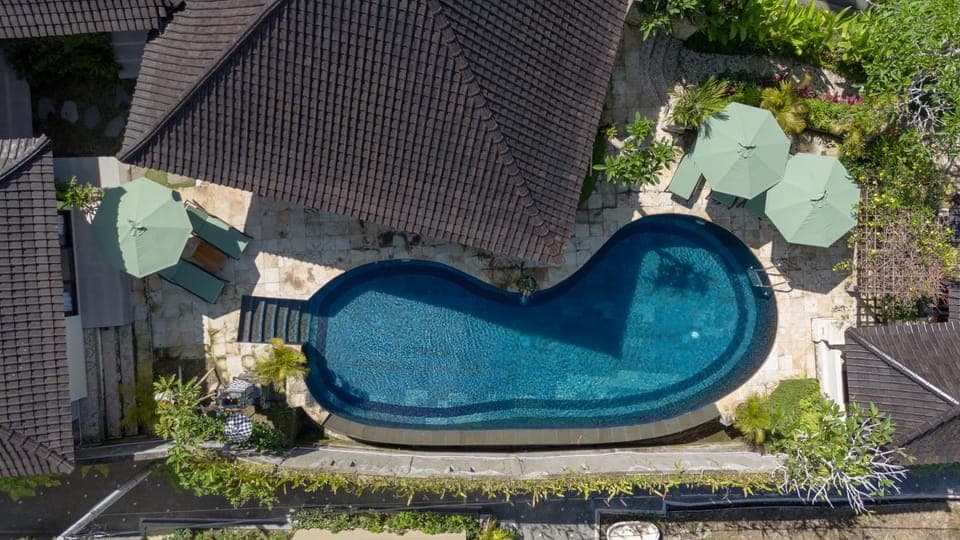 Pool view, Swimming pool