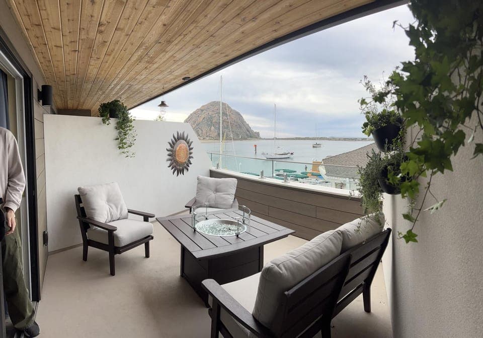 Balcony/Terrace, Seating area, Sea view, flat iron