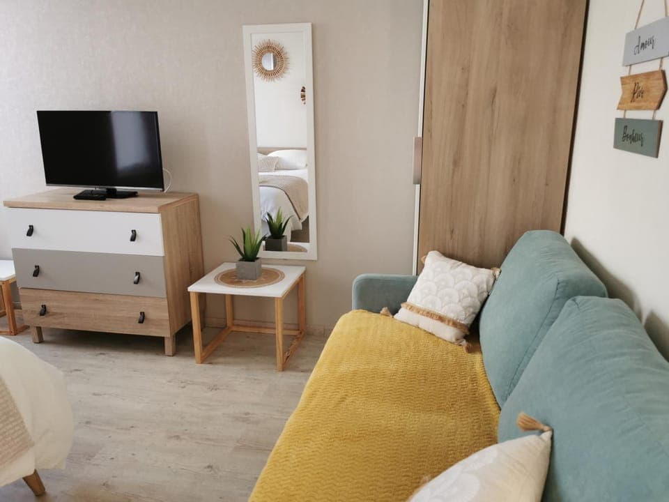 TV and multimedia, Living room