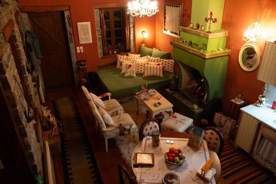 Living room, Seating area