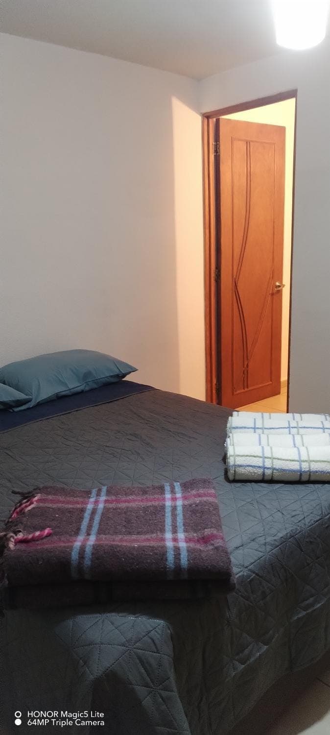 Bed, Photo of the whole room, Bedroom, towels