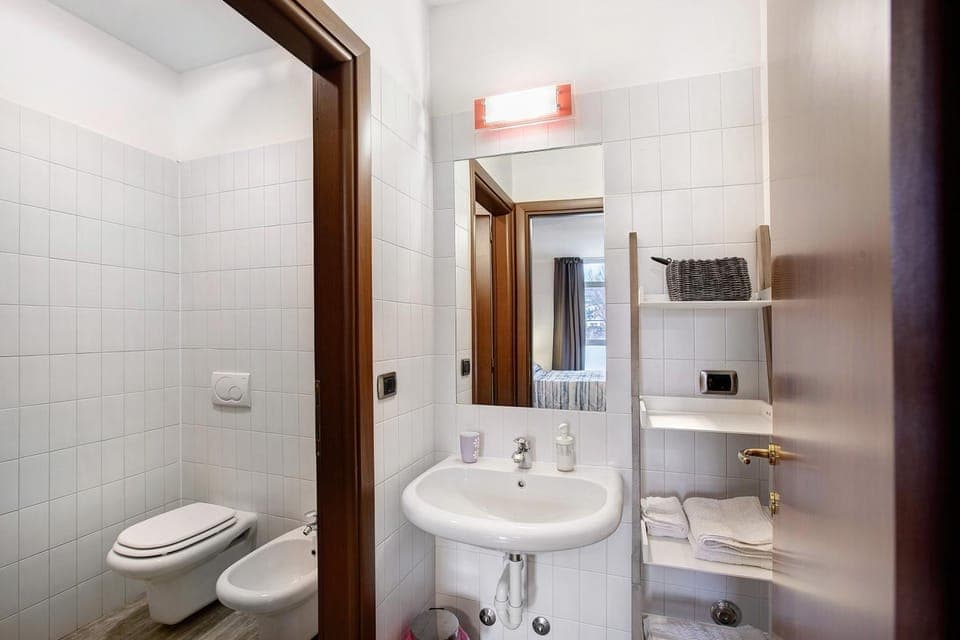 Bathroom, Living room