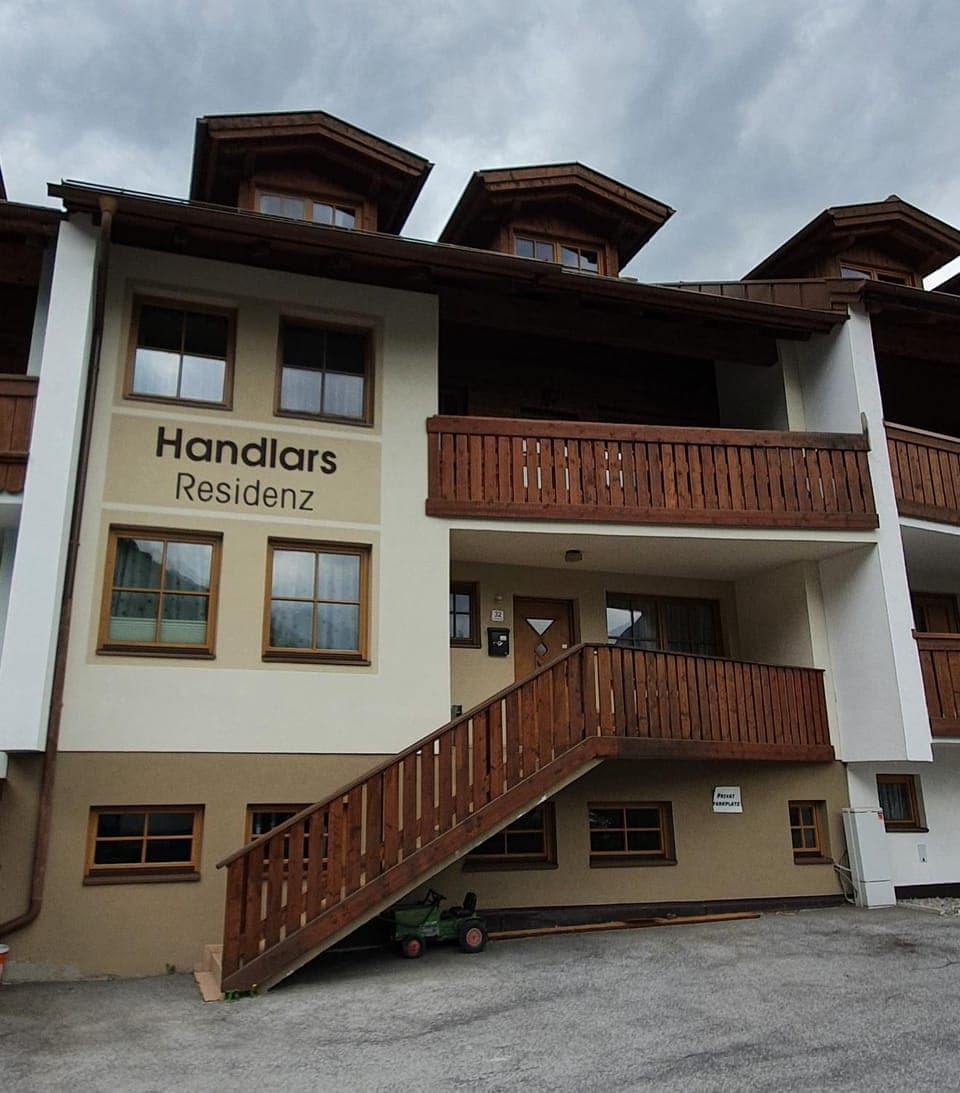 Property building, Internal: Not applicable to any particular room