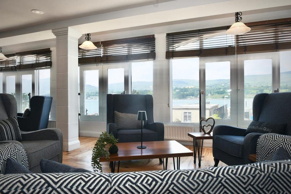 Communal lounge/ TV room, Living room, Seating area, Sea view, Sea view